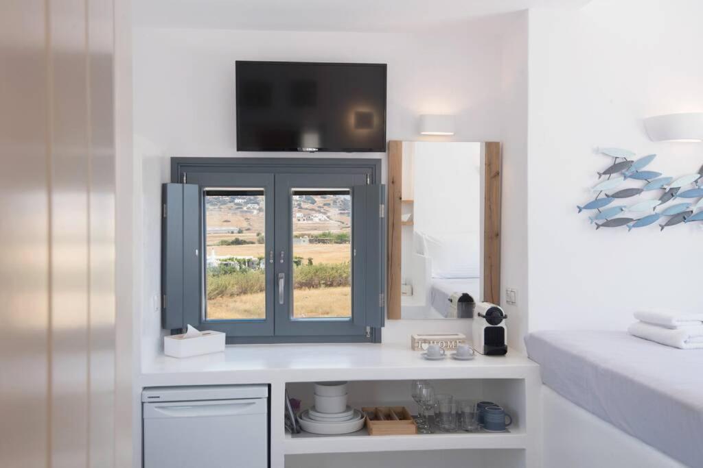 Апартаменты Sunny Studio W.Breathtaking Naxos Views In Isterni Isterni  Экстерьер фото