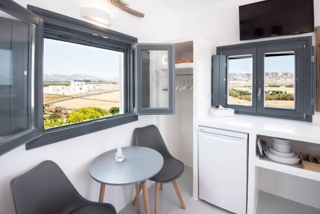 Апартаменты Sunny Studio W.Breathtaking Naxos Views In Isterni Isterni  Экстерьер фото